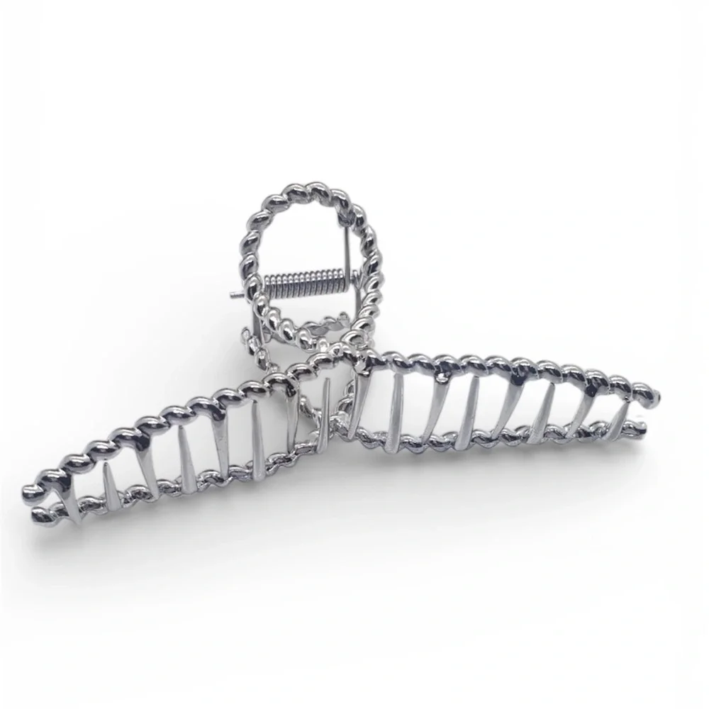 None silver twisted